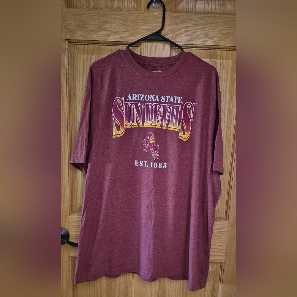 Arizona State Sun Devils Men's 2XL Heathered Maroon T-Shirt By Captivating NWOT